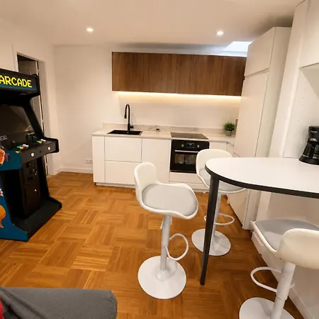 Apartment La Casa De Inventos